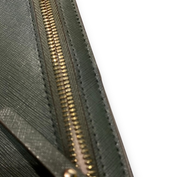 Kate Spade Olive Green Leather Wallet (item#20006) - Picture 6 of 10